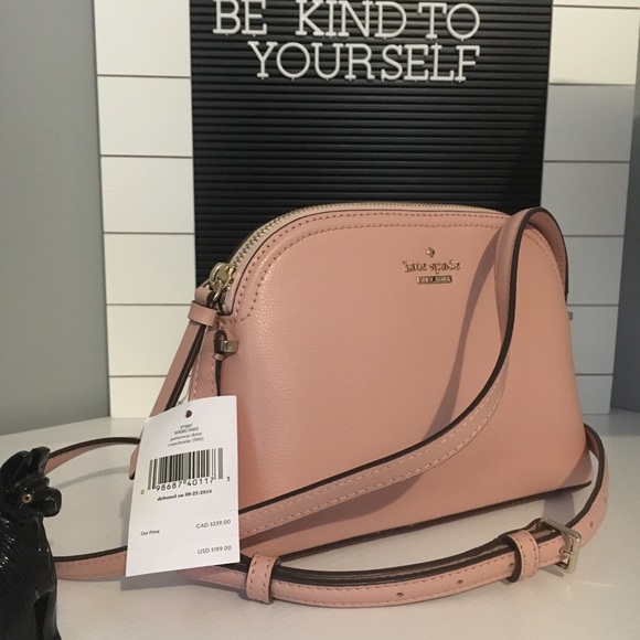 kate spade Handbags - Kate spade Baby pink bag